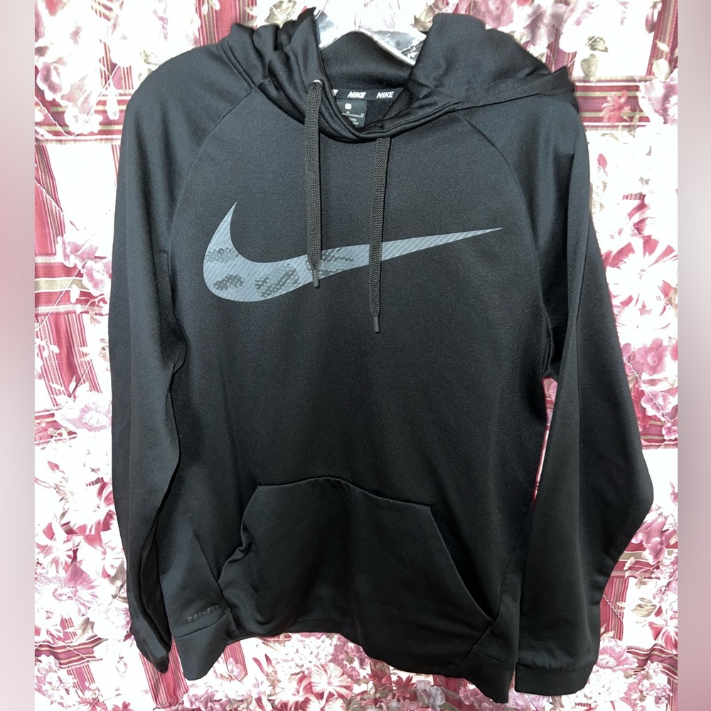 NIKE Dri-Fit Black Hoodie